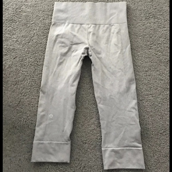 LULULEMON ATHLETICA Gray/Grey Capri/crop leggings - Picture 4 of 5